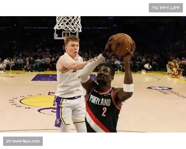 艾顿护筐数据出色但覆盖不足 湖人内线防守现漏洞